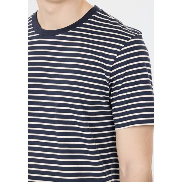 Thumbnail - WHISTLER T-shirt Manny