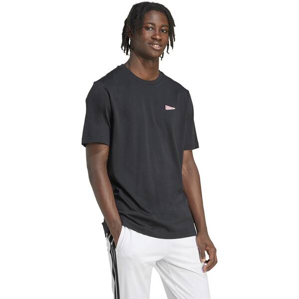 Thumbnail - ADIDAS Herren Shirt Graphic mit Wimpelmotiv