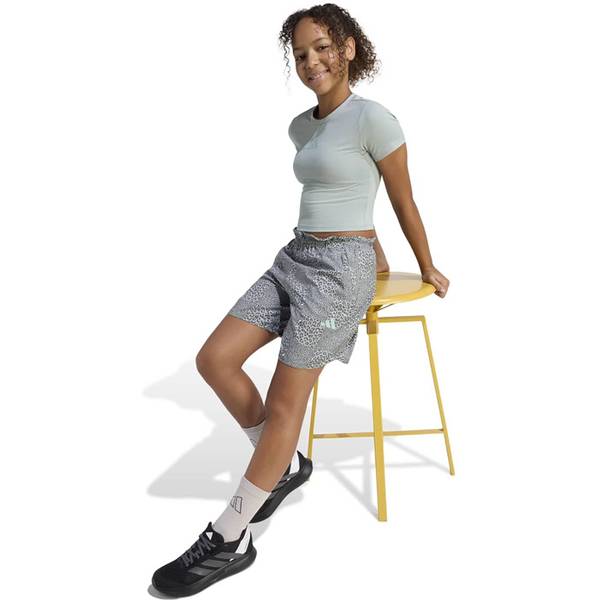 Thumbnail - ADIDAS Kinder Shorts FUTURE ICONS ALLOVER PRINTED.