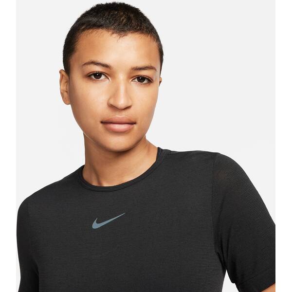 Thumbnail - NIKE Damen T-Shirt Swift Wool Dri-FIT
