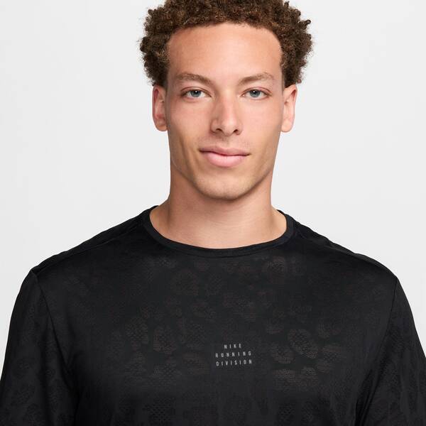 Thumbnail - NIKE Herren Sweatshirt Rise 365 Run Division Dri-FIT