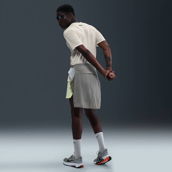 Thumbnail - NIKE Herren Sweatshirt M NK DFADV SOLAR CHASE SS