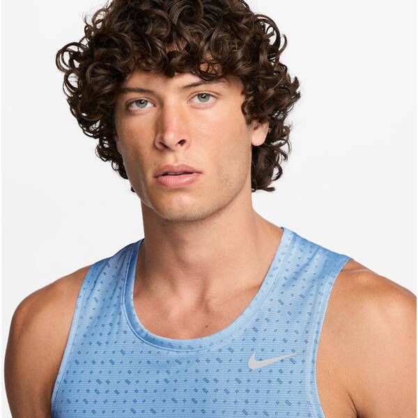 Thumbnail - NIKE Herren T-Shirt Miler Breathe
