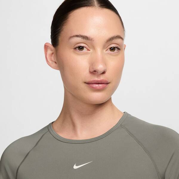 Thumbnail - NIKE Damen Top Pro