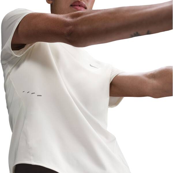 Thumbnail - NIKE Damen T-Shirt W NK SWIFT DF SS TOP