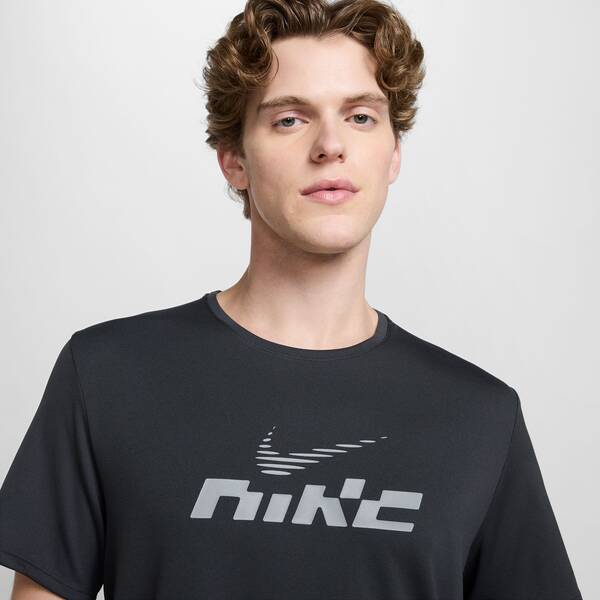 Thumbnail - NIKE Herren Sweatshirt M NK DF UV MILER FLASH SS