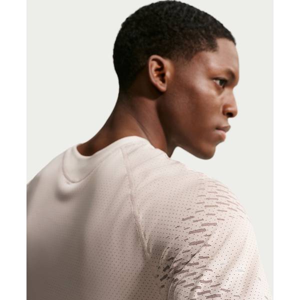 Thumbnail - NIKE Herren Sweatshirt M NK DFADV STRIDE NVLTY SS TOP