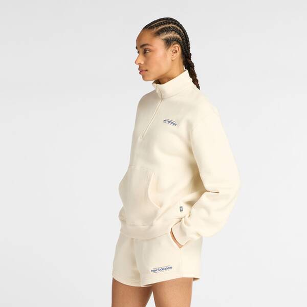 Thumbnail - NEW BALANCE Damen Shirt Reimagined Fleece Half Zip