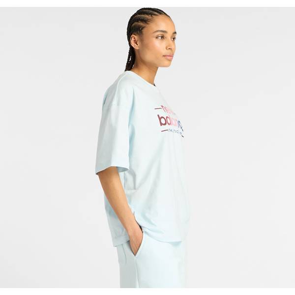 Thumbnail - NEW BALANCE Damen Shirt Reimagined Oversized T-Shirt