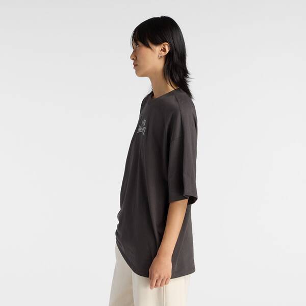 Thumbnail - NEW BALANCE Damen Shirt Trackside Oversized T-Shirt