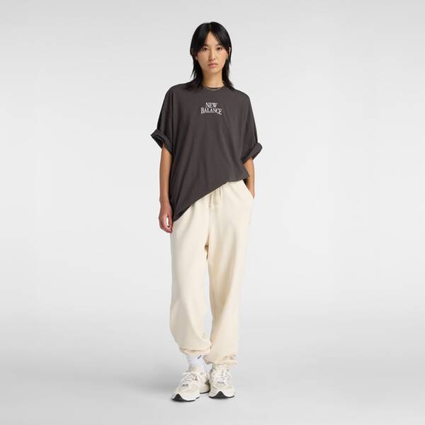 Thumbnail - NEW BALANCE Damen Shirt Trackside Oversized T-Shirt