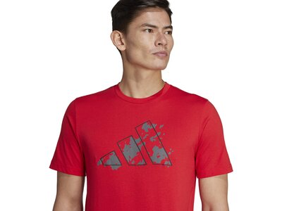 ADIDAS Herren Shirt Train Essentials Seasonal Training Graphic Rot