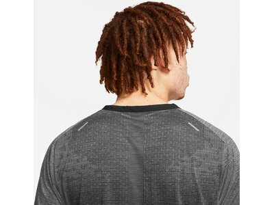 NIKE Herren T-Shirt Techknit Ultra Grau