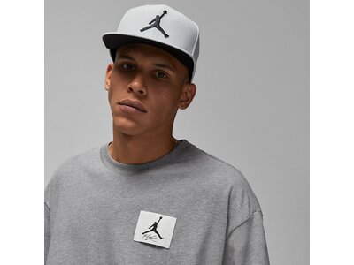 NIKE Herren Shirt M J FLT ESS OVRSZ SS CREW Silber