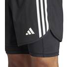 Vorschau: ADIDAS Herren Shorts Own the Run 3-Streifen 2-in-1