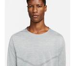 Vorschau: NIKE Herren Sweatshirt Dri-FIT ADV Techknit Ultra