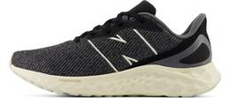 Vorschau: NEW BALANCE Herren Laufschuhe Fresh Foam Arishi v4