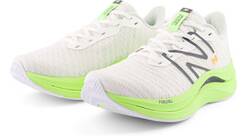 Vorschau: NEW BALANCE Damen Laufschuhe FuelCell Propel v4