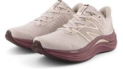 Vorschau: NEW BALANCE Damen Laufschuhe FuelCell Propel v4