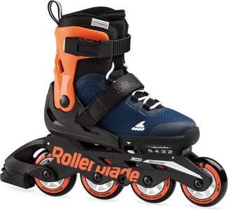 LED Inline Skates+Schutzausrüstung Rollschuhe Schlittschuhe Blinkende Rolle U6P1 