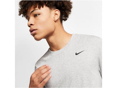 NIKE Fu?ball - Textilien - T-Shirts Crew Solid T-Shirt NIKE Fu?ball - Textilien - T-Shirts Crew Soli Grau